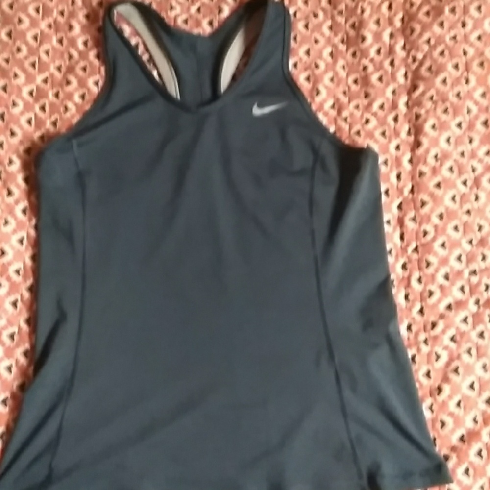 Nike dri-fit tank